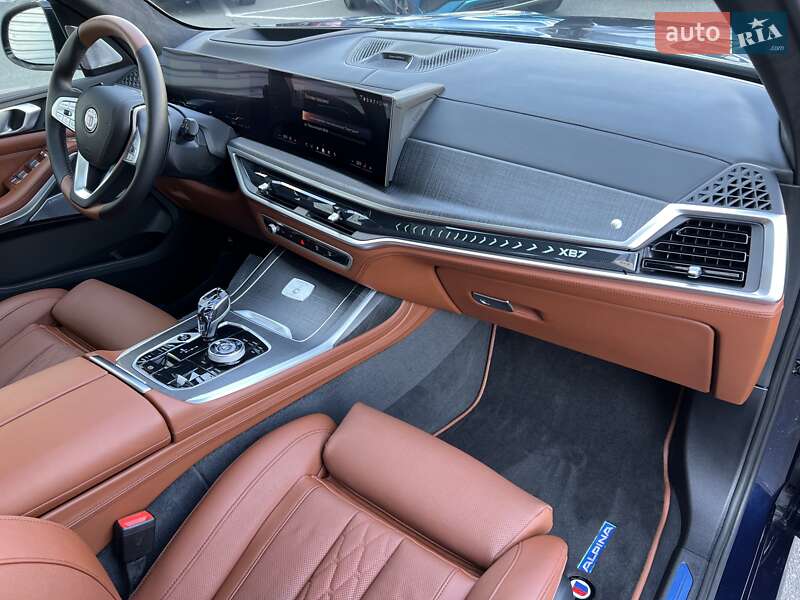 Позашляховик / Кросовер BMW-Alpina XB7 2024 в Києві