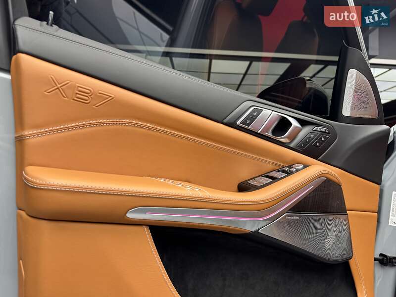 Внедорожник / Кроссовер BMW-Alpina XB7 2023 в Киеве фото 26 Внедорожник / Кроссовер BMW-Alpina XB7 2023 в Киеве