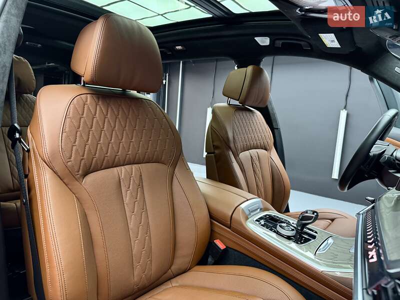 Внедорожник / Кроссовер BMW-Alpina XB7 2023 в Киеве фото 65 Внедорожник / Кроссовер BMW-Alpina XB7 2023 в Киеве