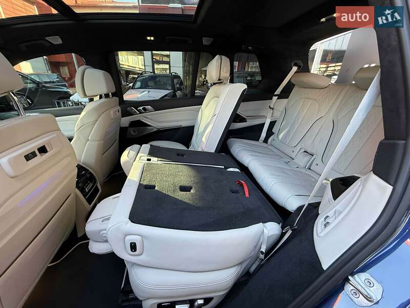 Внедорожник / Кроссовер BMW-Alpina XB7 2021 в Львове