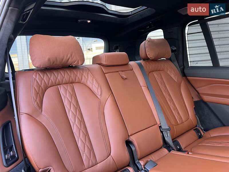 Позашляховик / Кросовер BMW-Alpina XB7 2024 в Києві фото 31 Позашляховик / Кросовер BMW-Alpina XB7 2024 в Києві
