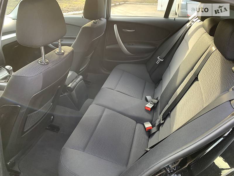 Хетчбек BMW 1 Series 2007 в Василькові