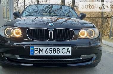 Хэтчбек BMW 1 Series 2010 в Сумах