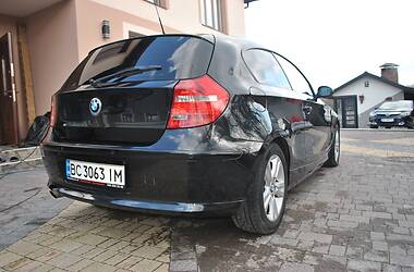 Хетчбек BMW 1 Series 2008 в 