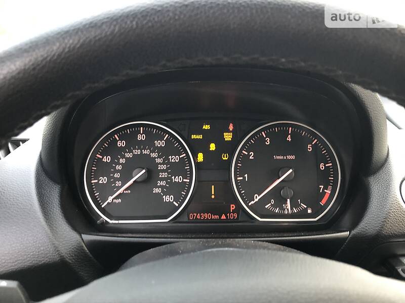 Купе BMW 1 Series 2013 в Києві