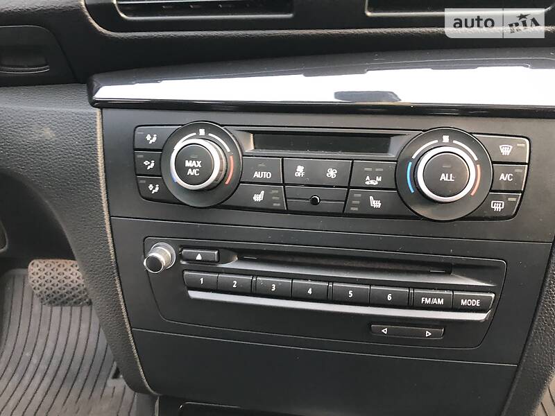 Купе BMW 1 Series 2013 в Києві