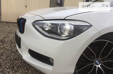 Хетчбек BMW 1 Series 2012 в 