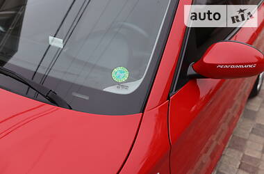 Хетчбек BMW 1 Series 2005 в 