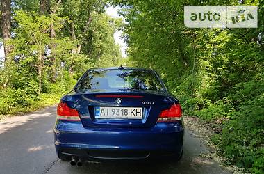 Купе BMW 1 Series 2012 в 