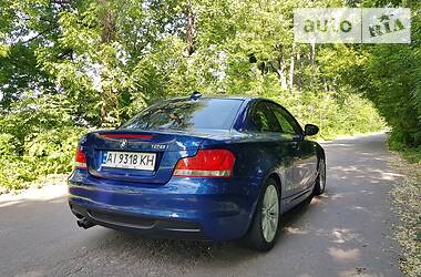 Купе BMW 1 Series 2012 в 