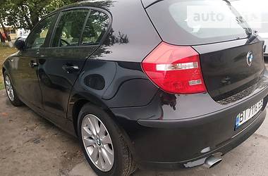 Хэтчбек BMW 1 Series 2009 в Полтаве