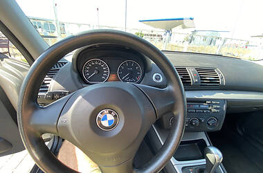 Хетчбек BMW 1 Series 2005 в Кременчуці