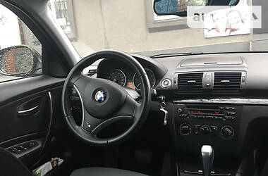 Хетчбек BMW 1 Series 2011 в Хмельницькому