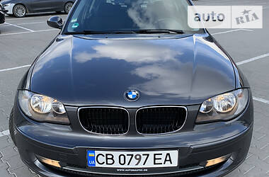 Хэтчбек BMW 1 Series 2007 в Киеве