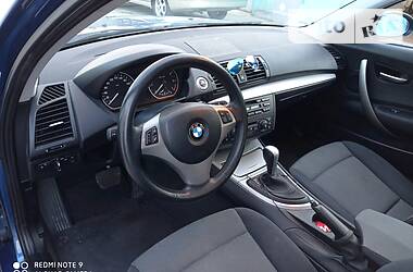 Хэтчбек BMW 1 Series 2005 в Нетешине