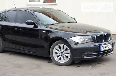 Хэтчбек BMW 1 Series 2007 в Виннице