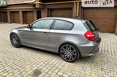 Купе BMW 1 Series 2011 в Вінниці