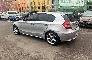 Хэтчбек BMW 1 Series 2005 в Киеве