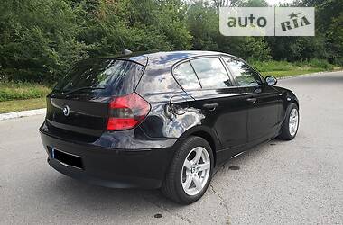 Хэтчбек BMW 1 Series 2006 в Запорожье