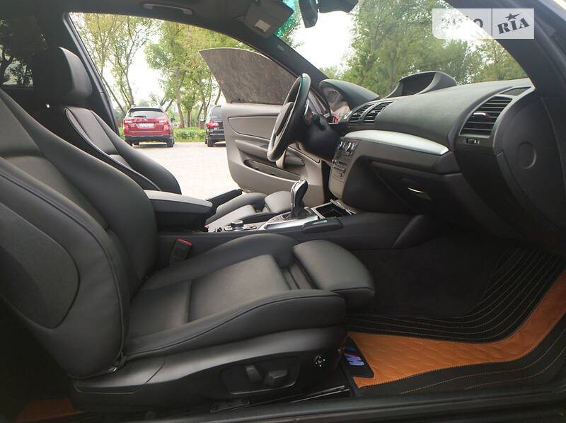 Купе BMW 1 Series 2012 в Хмельницком