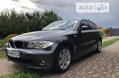 Хэтчбек BMW 1 Series 2005 в Ужгороде