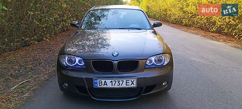 Хэтчбек BMW 1 Series 2008 в Александрие