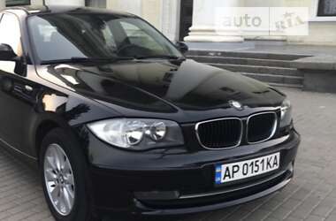 Хетчбек BMW 1 Series 2009 в Запоріжжі