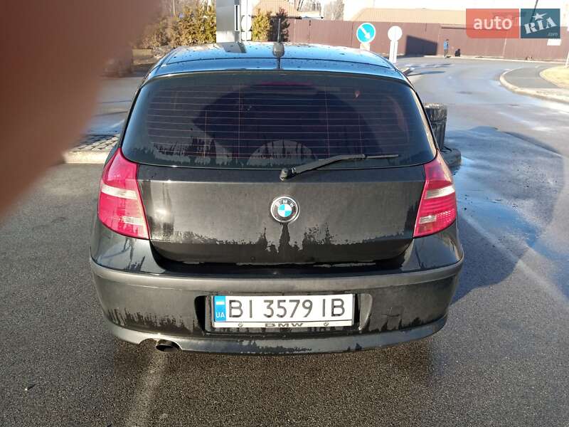 Хэтчбек BMW 1 Series 2008 в Киеве