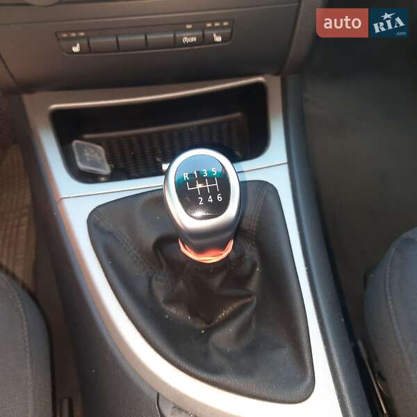 Хетчбек BMW 1 Series 2009 в Києві