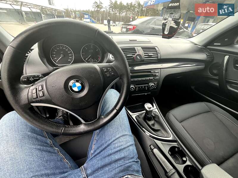 Хэтчбек BMW 1 Series 2009 в Киеве фото 19 Хэтчбек BMW 1 Series 2009 в Киеве