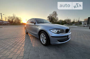 Хэтчбек BMW 1 Series 2009 в Львове