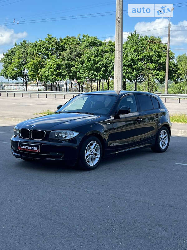 Хэтчбек BMW 1 Series 2011 в Днепре