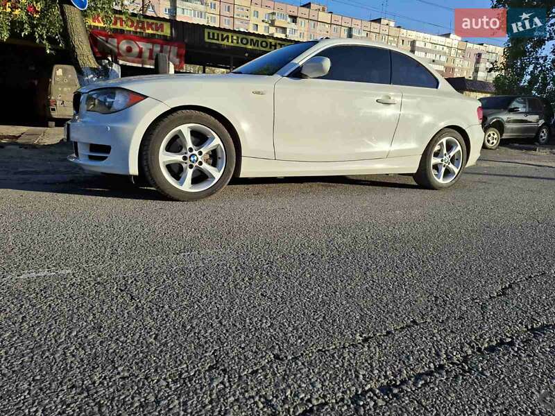 Купе BMW 1 Series 2010 в Днепре фото 4 Купе BMW 1 Series 2010 в Днепре