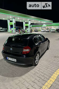 Хетчбек BMW 1 Series 2005 в Рівному