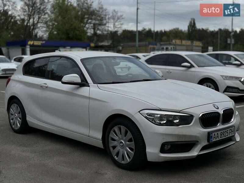 Хетчбек BMW 1 Series 2017 в Києві