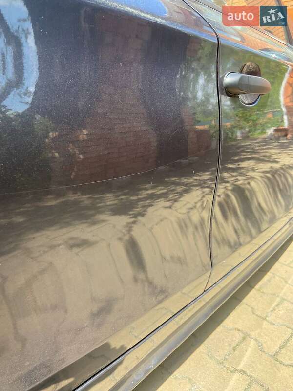 Хэтчбек BMW 1 Series 2005 в Киеве фото 2 Хэтчбек BMW 1 Series 2005 в Киеве