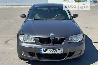 Хетчбек BMW 1 Series 2006 в Запоріжжі