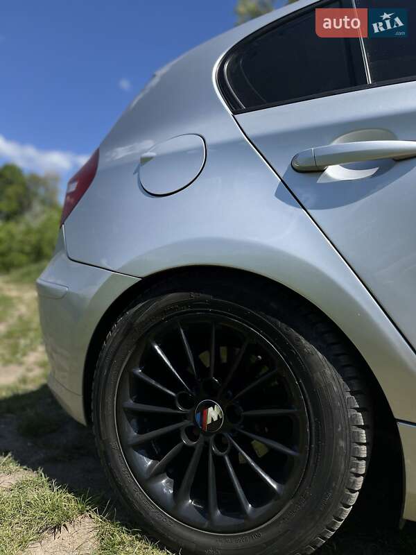 Хэтчбек BMW 1 Series 2009 в Белой Церкви фото 6 Хэтчбек BMW 1 Series 2009 в Белой Церкви