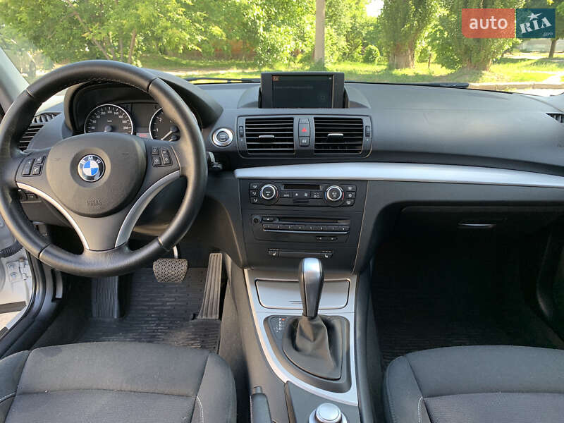 Хэтчбек BMW 1 Series 2007 в Харькове фото 29 Хэтчбек BMW 1 Series 2007 в Харькове