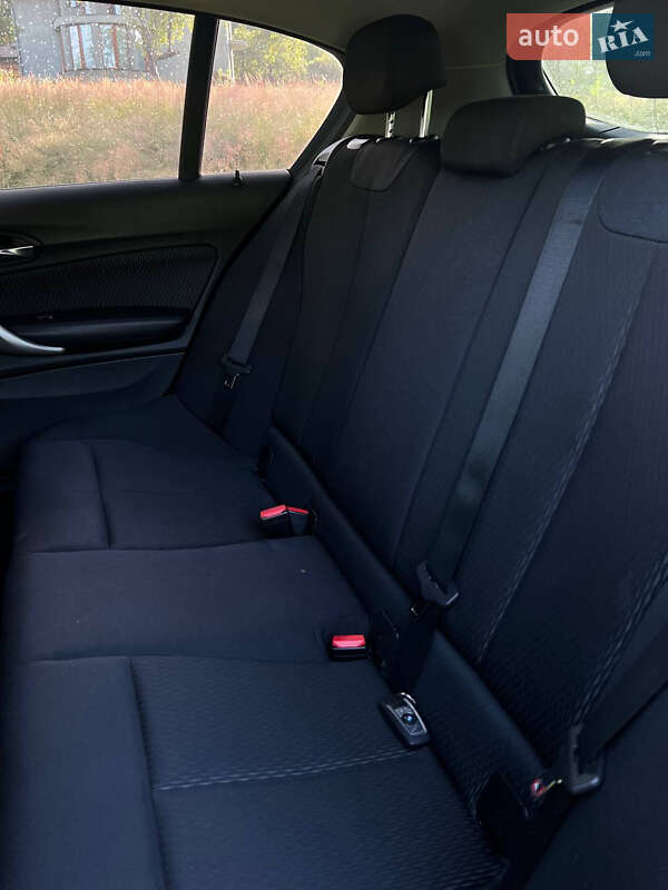 Хэтчбек BMW 1 Series 2014 в Тячеве