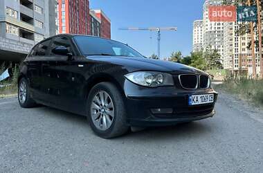 Хэтчбек BMW 1 Series 2009 в 