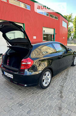 Хэтчбек BMW 1 Series 2008 в Харькове