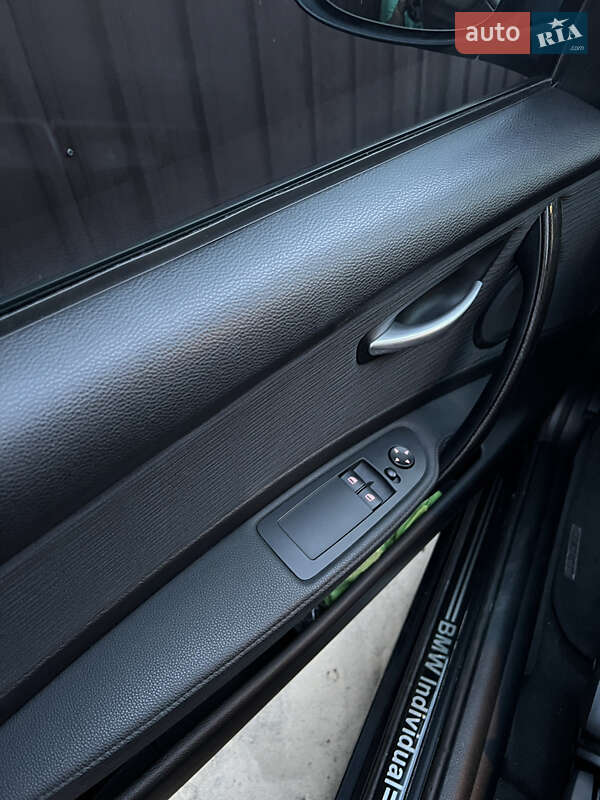 Купе BMW 1 Series 2009 в Кривому Розі фото 4 Купе BMW 1 Series 2009 в Кривому Розі