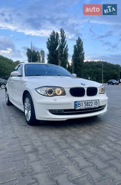 Хетчбек BMW 1 Series 2007 в Кременчуці