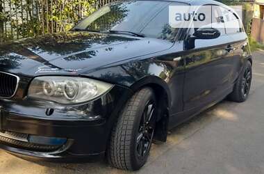 Купе BMW 1 Series 2007 в Киеве