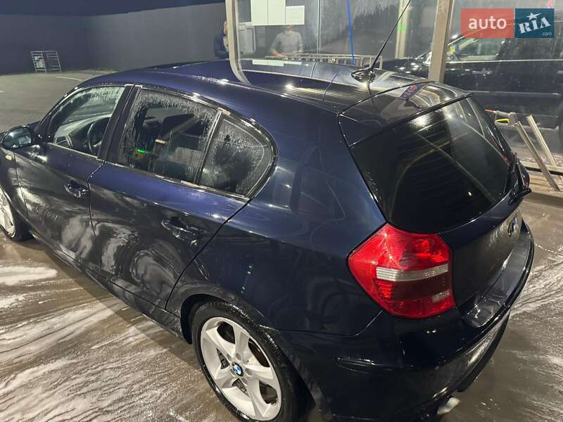 Хэтчбек BMW 1 Series 2007 в Луцке фото 12 Хэтчбек BMW 1 Series 2007 в Луцке