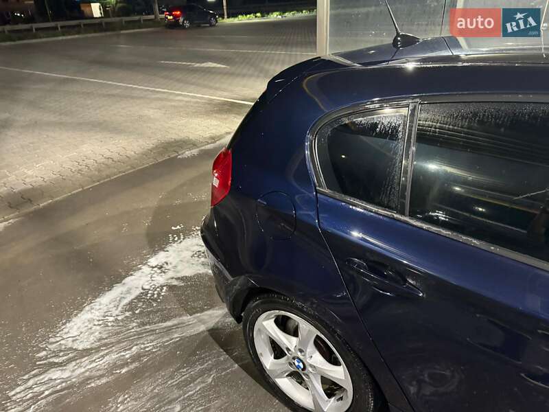 Хэтчбек BMW 1 Series 2007 в Луцке фото 7 Хэтчбек BMW 1 Series 2007 в Луцке