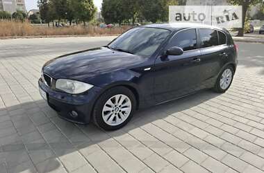 Хетчбек BMW 1 Series 2006 в Черкасах