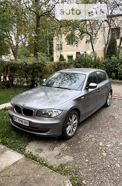 Хэтчбек BMW 1 Series 2011 в Коломые