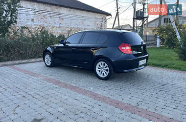 Хэтчбек BMW 1 Series 2010 в Снятине